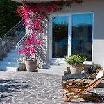 Waterfront كوتشيشته